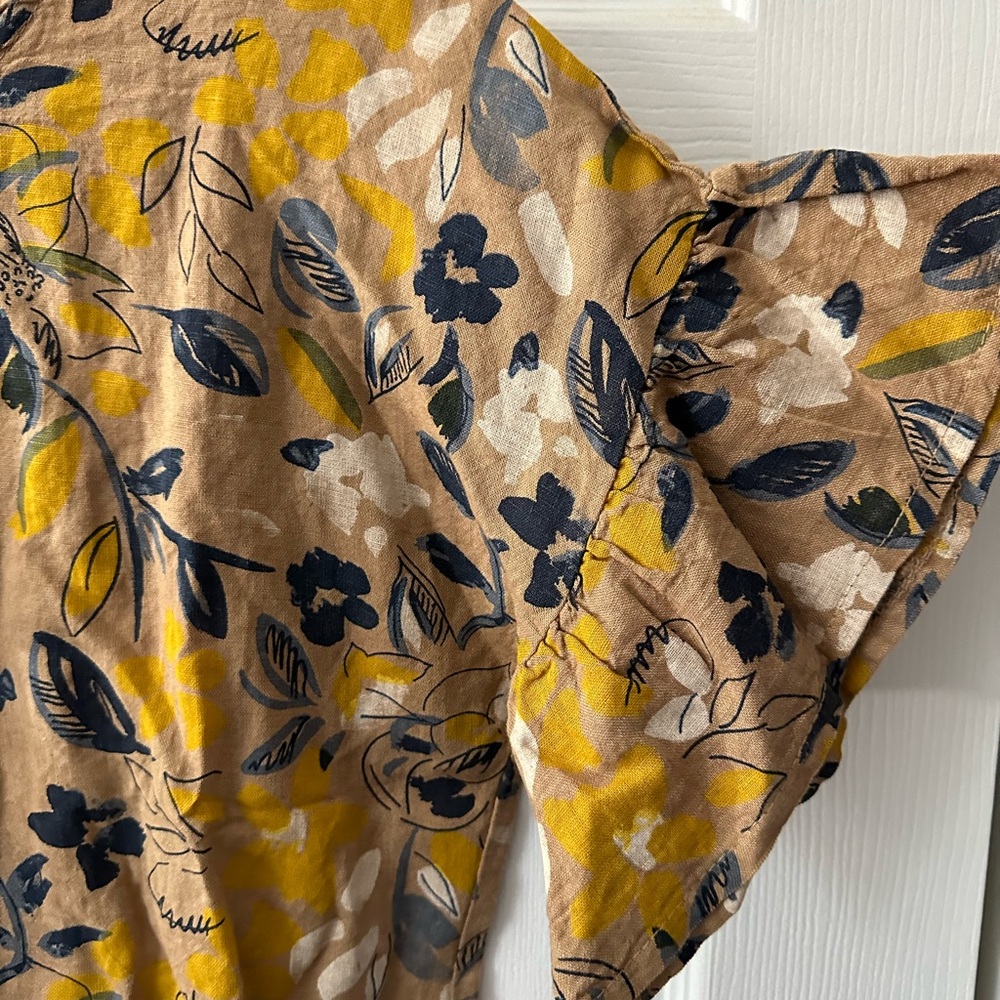 100% Linen Made in Italy Elena Baldi ruffle sleeve printed blouse . Size Large - Picture 2 of 5